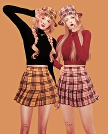 Chanel knit T-shirt+Burberry tennis skirt+Burberry bucket hat