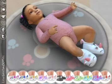 Unicorn Slippers [Infant] | LewbertSn00tles