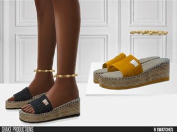 726 - Wedge Heel Slippers