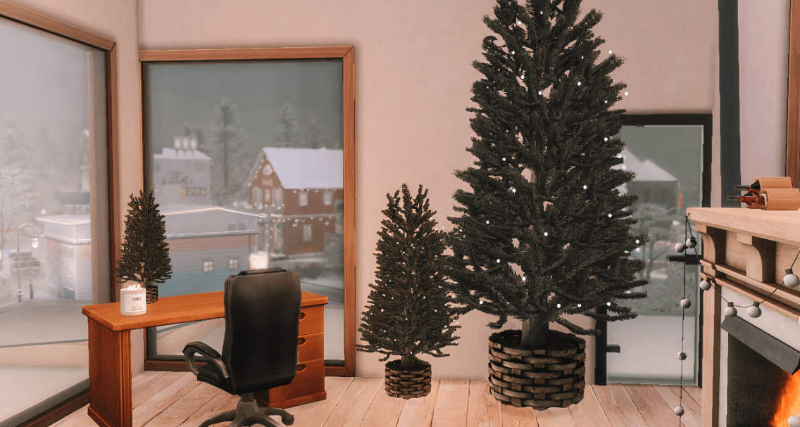 Christmas Tree in Basket with Christmas Lights Decor