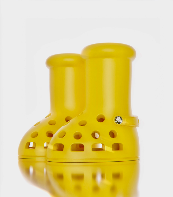 330085 mschf x croc big yellow boot 40 blender only 41 by saks sims sims4 featured image